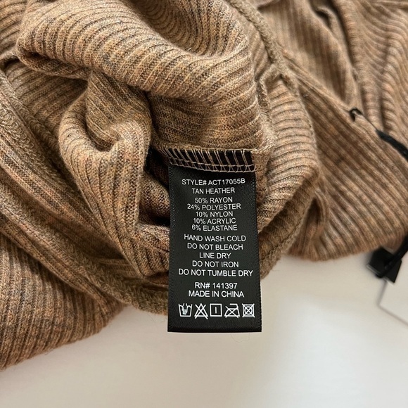 ASTR the Label Vanowen Bodysuit Tan Heather Size Small New with Tags - Picture 4 of 6